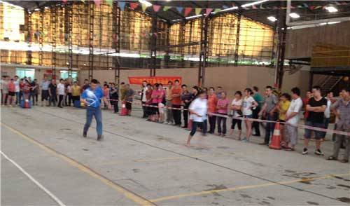 星發(fā)瓦業(yè)（團(tuán)隊(duì)合作訓(xùn)練小游戲）